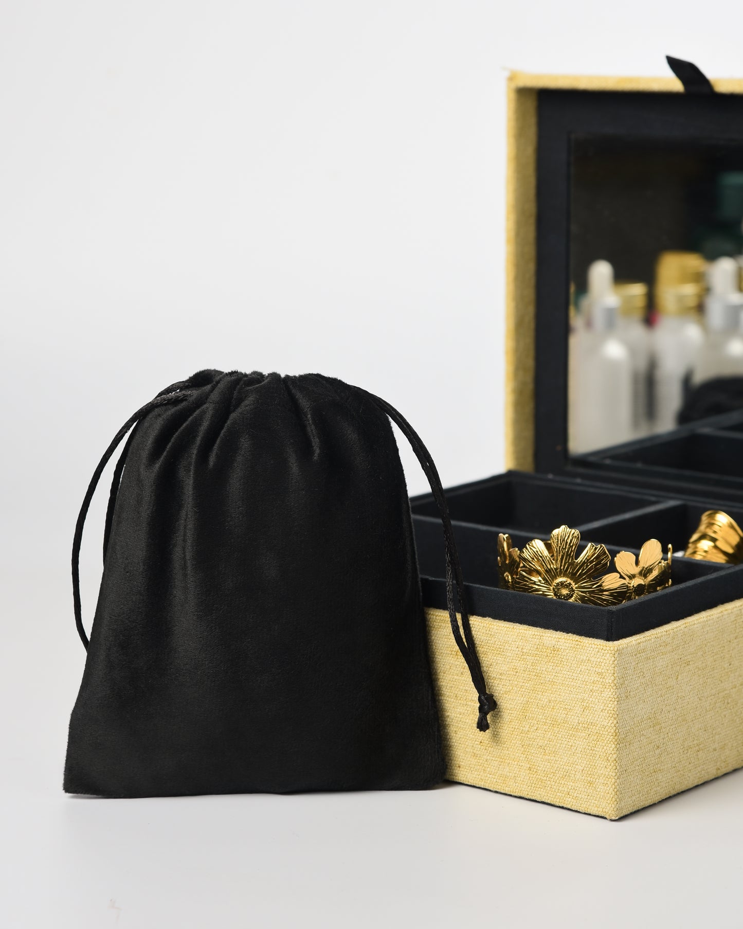 Black Velvet Drawstring Potli