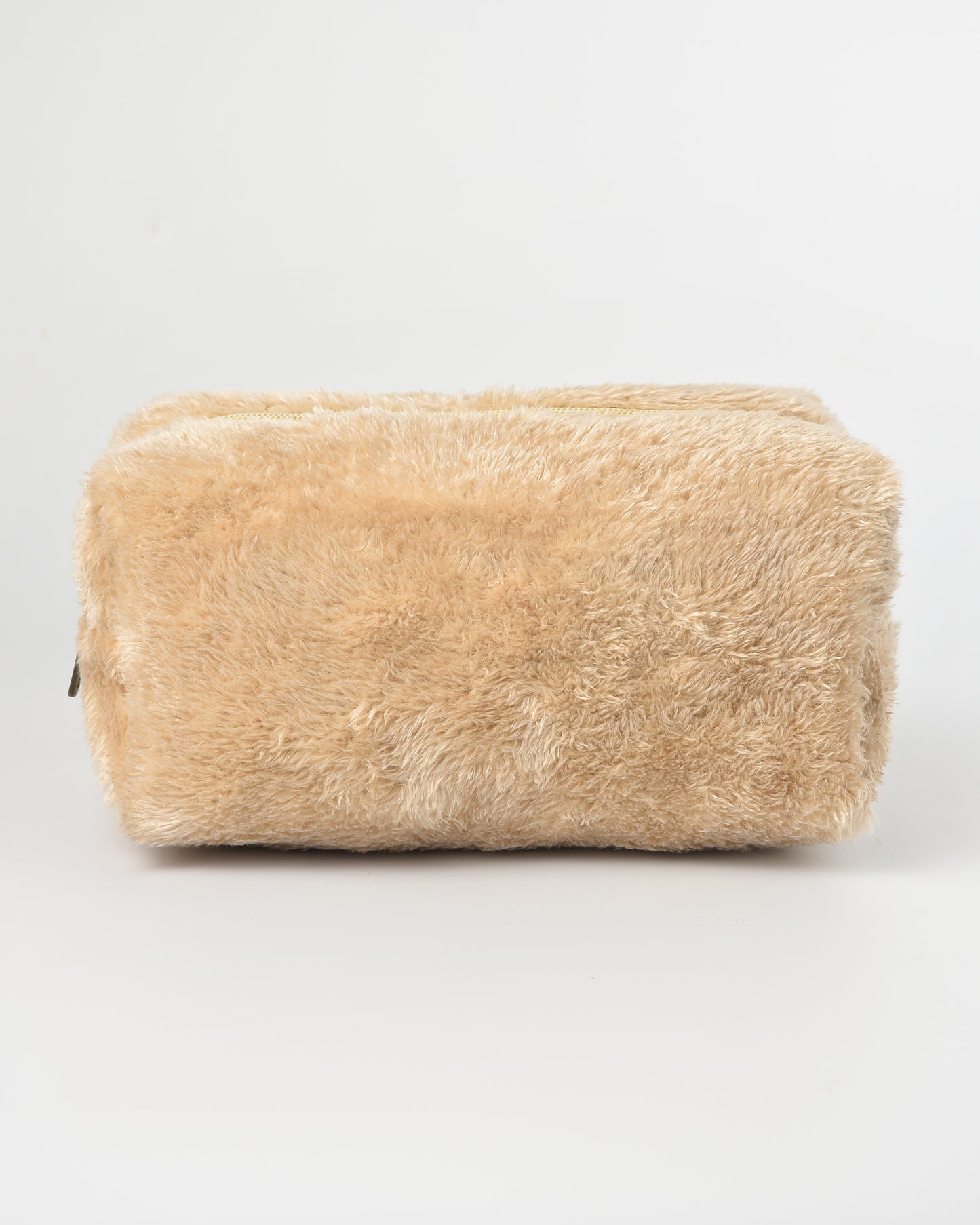 Offwhite furry Box Kit